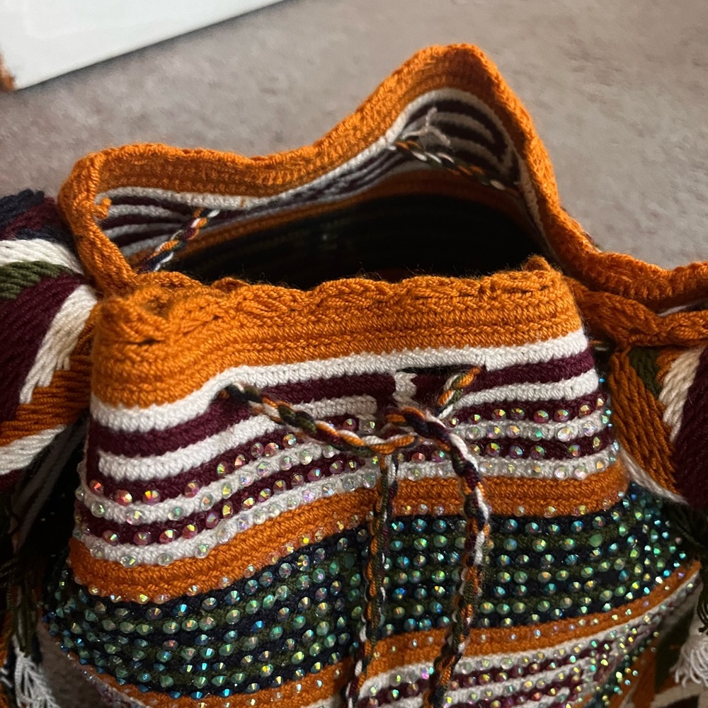 Wayuu handcrafted Woven Women's Bag with Swarovski sparkles - Picture 5 of 5